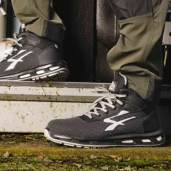 Chaussure de sécurité STEGO S3 SRC - RedLion - UPOWER | RL10376