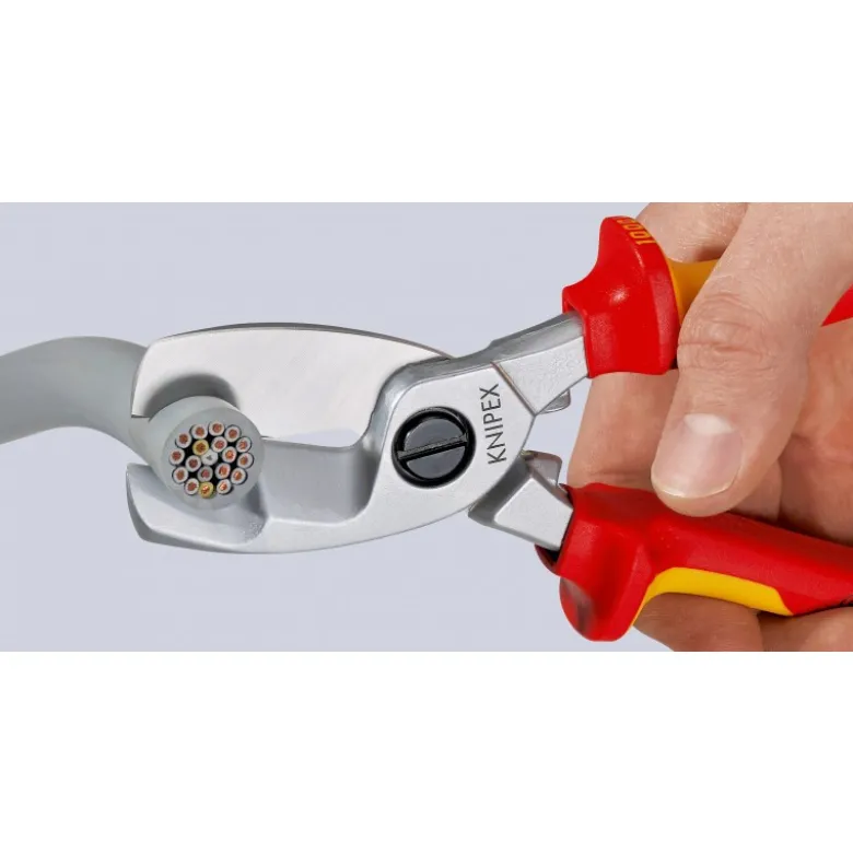 Coupe-câbles à double tranchants isolées par gaines bi-matière, certifiées VDE chromée 200 mm KNIPEX | 95 16 200