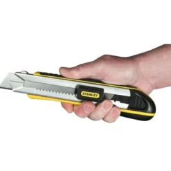 CUTTER 25MMM A CARTOUCHE STANLEY FATMAX 0-10-486