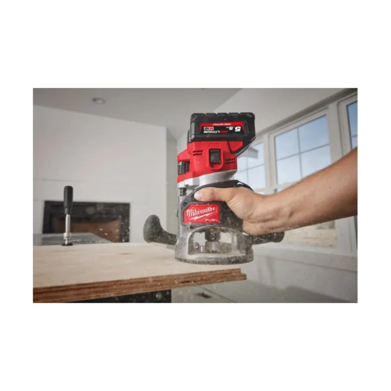 Défonceuse M18 FR12KIT-0P 8 & 12 mm, 18V, sans batterie - Packout, sans batterie, ni chargeur - Milwaukee | 4933493305