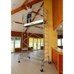 Echafaudages roulants acier Junior 200 plancher 4,80m Tubesca-Comabi | 03140048