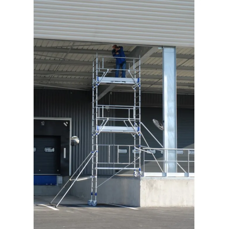 Echafaudages roulants aluminium Totem 2 line 180 plancher 180 plancher 4,85m Tubesca-Comabi | 22403650