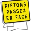 KC1 T1 PIETONS PASSEZ EN FACE TALIAPLAST | 525618