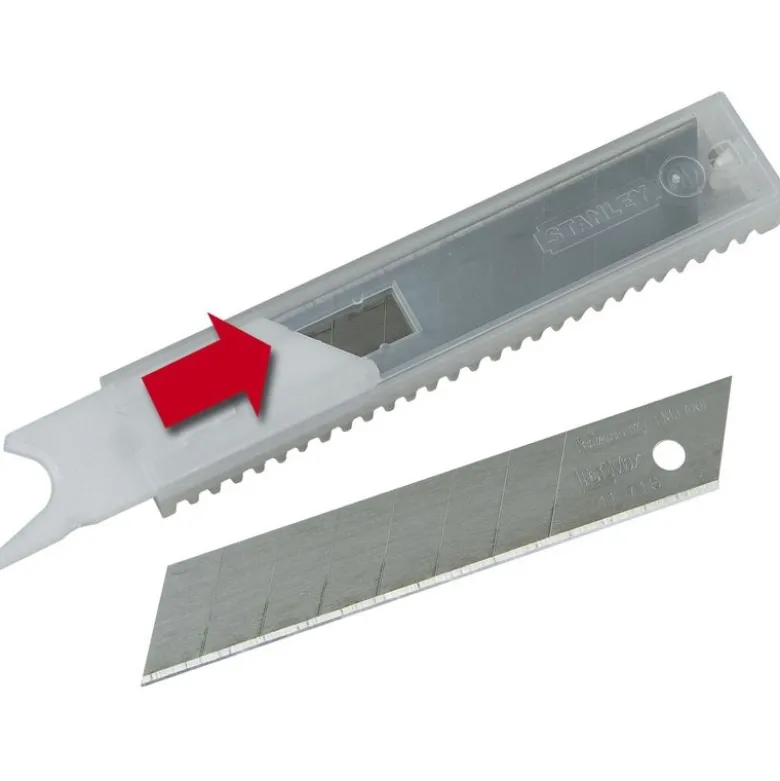 LAMES DE CUTTERS 18MM - CARTE 10 LAMES - STANLEY FATMAX 2-11-718