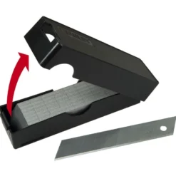 LAMES DE CUTTERS 18MM - ETUI 50 LAMES - STANLEY FATMAX 3-11-718