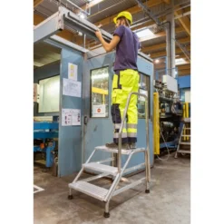 Marchepieds et repose-pied aluminium 1 marche Tubesca-Comabi | 02379831