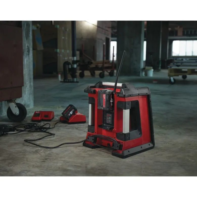 M18™ radio de chantier / chargeur M18 RC-0 Milwaukee | 4933446639