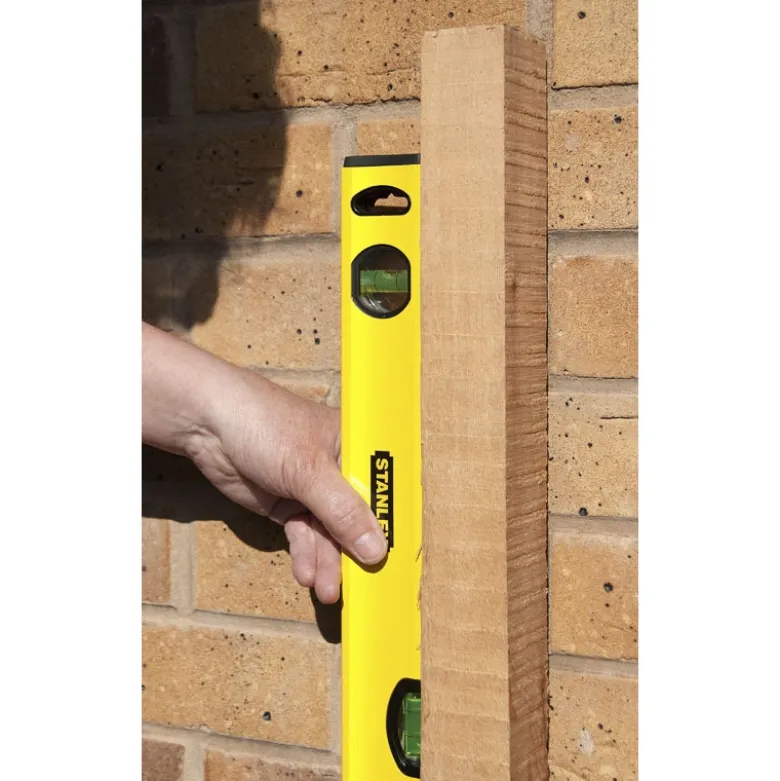 NIVEAU TUBULAIRE CLASSIC 180CM STANLEY STHT1-43108