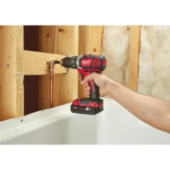 Perceuse Visseuse compacte 18 Volts 50 Nm M18 BDD-202C | 4933443555 Milwaukee