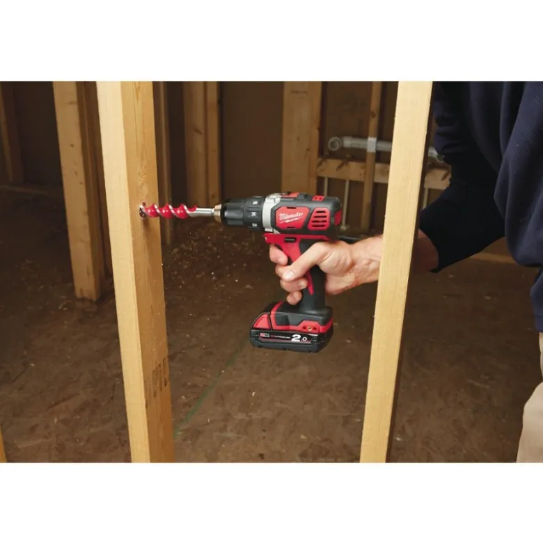 Perceuse Visseuse compacte 18 Volts 50 Nm M18 BDD-202C | 4933443555 Milwaukee