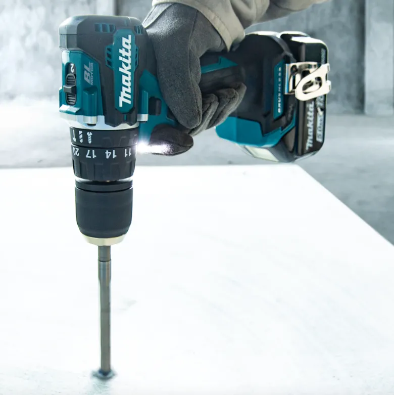Perceuse Visseuse 40NM 18V + BL1830B x2 Makita | DHP487RFJ