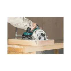 Scie circulaire 18 V Li-Ion 5 Ah Batterie 18 V LXT Ø 165 mm Makita | DHS660RTJ